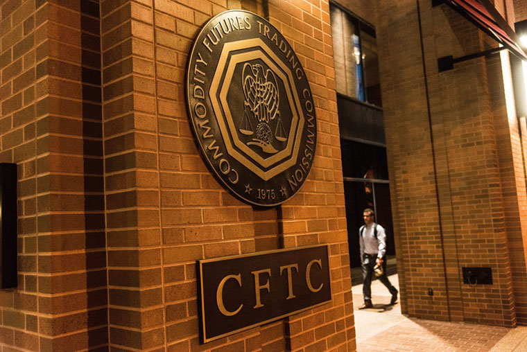 How to use CFTC reports. COT indicator in the medium-term trading